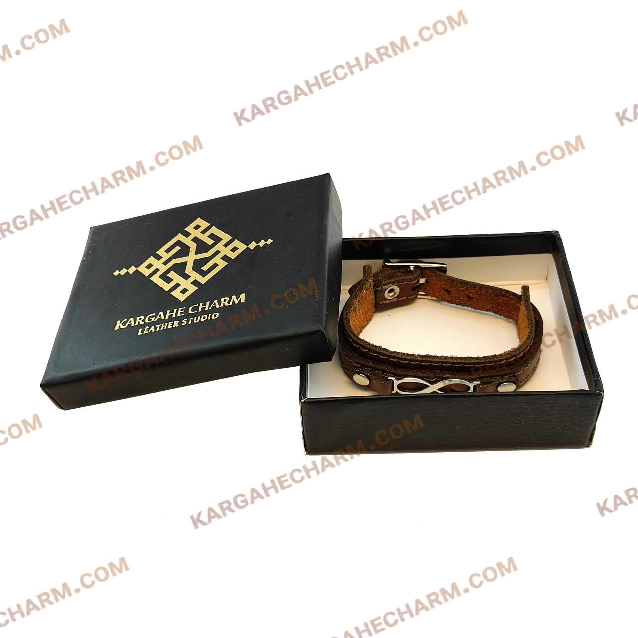 دستبند چرم طرح پلاک بینهایت دستبند چرم طرح پلاک بینهایت